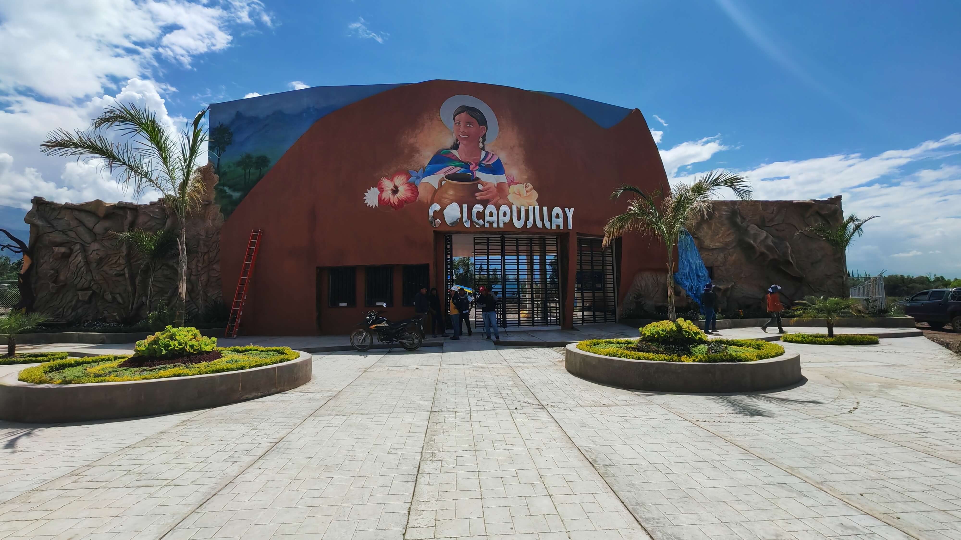 Vista principal del Parque Colcapujllay